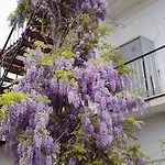 Semesterbostad Vacation House Dionysia *
